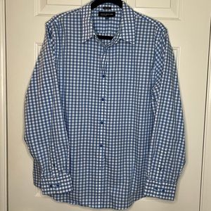 Women’s Jones New York Signature No Iron XL Blue and White Button Down Shirt.